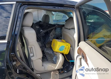 2011 Acura Mdx Technology Package z USA, uszkodzony, nr VIN 2HNYD2H48BH500782